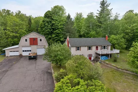 73 Jimtown Rd, Gorham, NH 03581