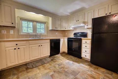 Kitchen - 160 Browns Ridge Rd, Ossipee, NH 03864 photo 1 of 5