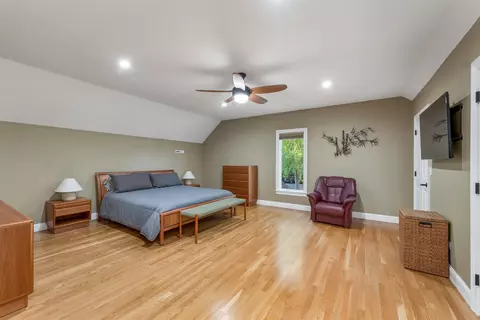 Bedroom - 75 Long Pond Rd, Dunbarton, NH 03046 photo 10 of 12