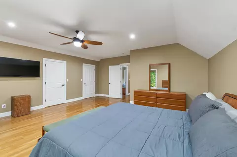 Bedroom - 75 Long Pond Rd, Dunbarton, NH 03046 photo 11 of 12