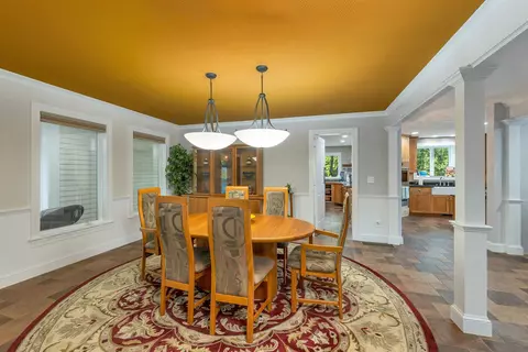Dining - 75 Long Pond Rd, Dunbarton, NH 03046 photo 4 of 6