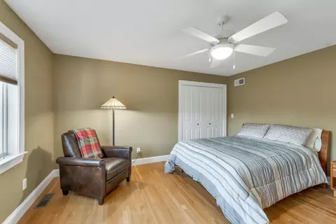 Bedroom - 75 Long Pond Rd, Dunbarton, NH 03046 photo 8 of 12