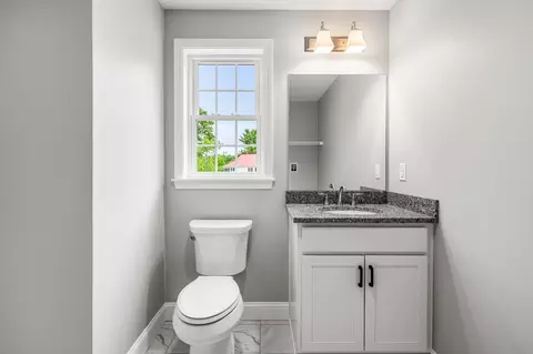 Bath - 5 Violette Dr # B, Epping, NH 03042 photo 1 of 3