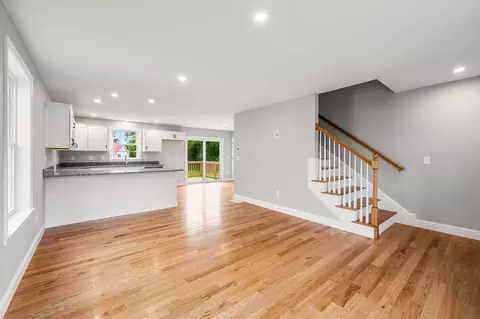 Living - 5 Violette Dr # B, Epping, NH 03042 photo 2 of 3