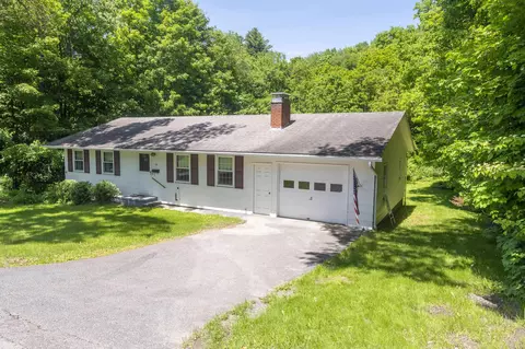 131 Slate Ave, Northfield, VT 05663