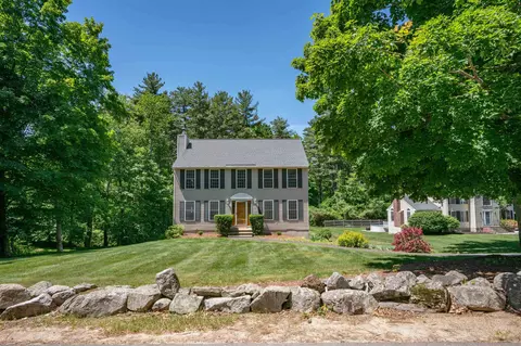 10 Golden Brook Rd, Windham, NH 03087