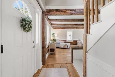 Entry Way - 26 Sawyer Rd, Ossipee, NH 03864 photo 1 of 6