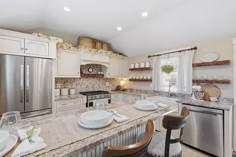 Kitchen - 26 Sawyer Rd, Ossipee, NH 03864 photo 3 of 4
