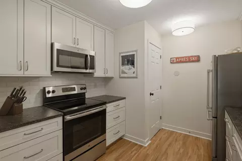 Kitchen - 85 E Birch Rd #2, Stratton, VT 05155 photo 2 of 2