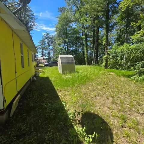 Exterior - 18 Gorham Dr, Dunbarton, NH 03046 photo 9 of 10