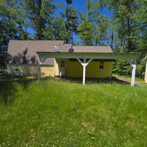 Exterior - 18 Gorham Dr, Dunbarton, NH 03046 photo 6 of 10