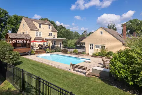 50 Pleasant St, Rutland, VT 05701