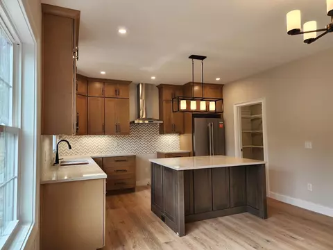 Kitchen - 2 Campbell Way, Windham, NH 03087 photo 2 of 2