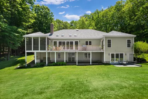 33 Buck Dr, Eliot, ME 03903
