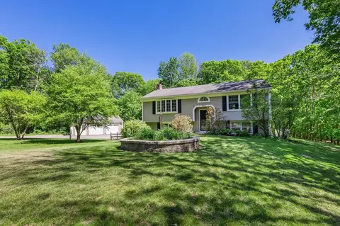 407 Middle Winchendon Rd, Rindge, NH 03461