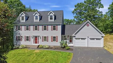 74 Nolls Farm Rd, Auburn, NH 03032
