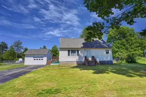 37 Sunset Dr, Colchester, VT 05446