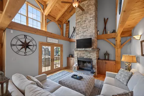 3 Tenon Ln # A, Dover, VT 05356