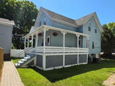 5 12 Lyndon St, Concord, NH 03301