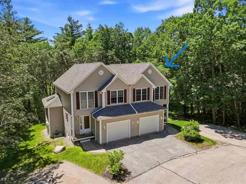 53 Magnolia Ln, Newmarket, NH 03857