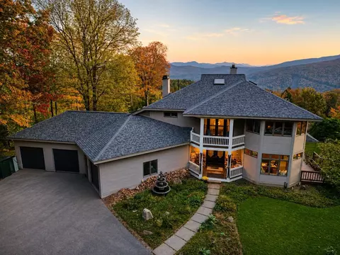 119 Pinnacle Pt, Waterbury, VT 05676