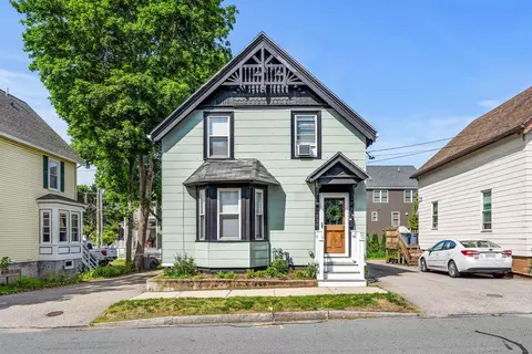 239 Cass St, Portsmouth, NH 03801