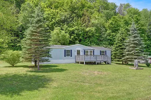 409 Seaver Rd, Williamstown, VT 05679