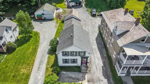 214 Beaman St, Poultney, VT 05764