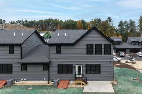 Exterior - 4 Campbell Way, Windham, NH 03087 photo 5 of 5