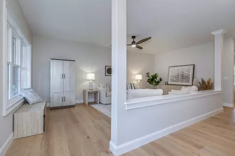 Entry Way - 4 Campbell Way, Windham, NH 03087 photo 3 of 11