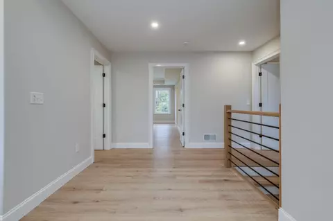 Entry Way - 4 Campbell Way, Windham, NH 03087 photo 9 of 11