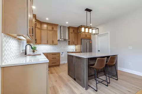 Kitchen - 4 Campbell Way, Windham, NH 03087 photo 1 of 5