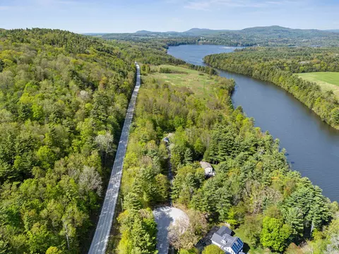View/Area - 49 Edgewater Ter, Milton, VT 05468 photo 9 of 10