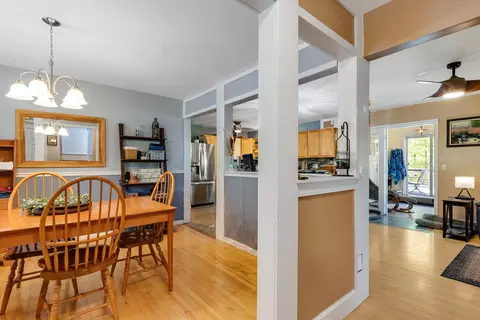 Entry Way - 49 Edgewater Ter, Milton, VT 05468 photo 4 of 6