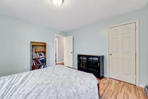 Bedroom - 49 Edgewater Ter, Milton, VT 05468 photo 3 of 7