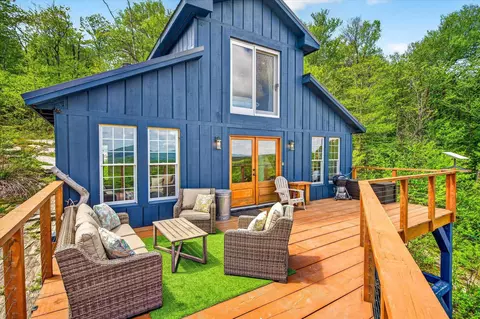 680 Government Rd, Mount Holly, VT 05758