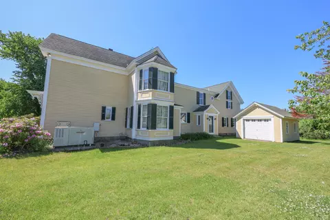 Exterior - 34 Post Rd, North Hampton, NH 03862 photo 3 of 8