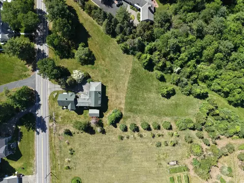 View/Area - 34 Post Rd, North Hampton, NH 03862 photo 2 of 4