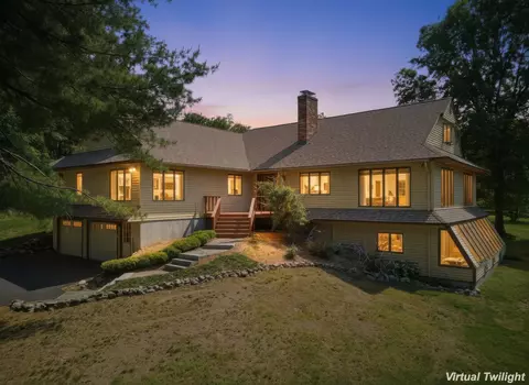 77 Christian Hill Rd # A, Amherst, NH 03031