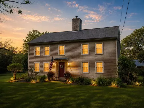 29 Windham Depot Rd, Derry, NH 03038