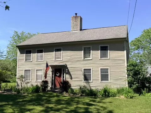 29 Windham Depot Rd, Derry, NH 03038