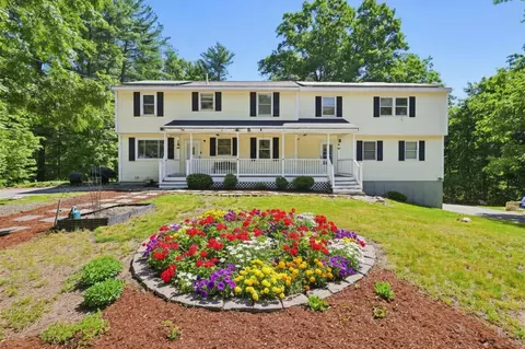 14 Terra Ln, Hudson, NH 03051