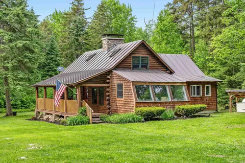 187 Hardwood Mountain Rd, Marshfield, VT 05658