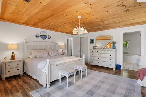 Bedroom - 50 Gaumont Rd, Windham, NH 03087 photo 3 of 7