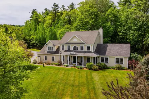 1 Purling Brooks Dr, Hanover, NH 03755