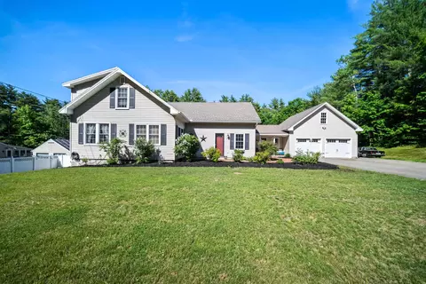 372 Mountain Rd, Concord, NH 03301