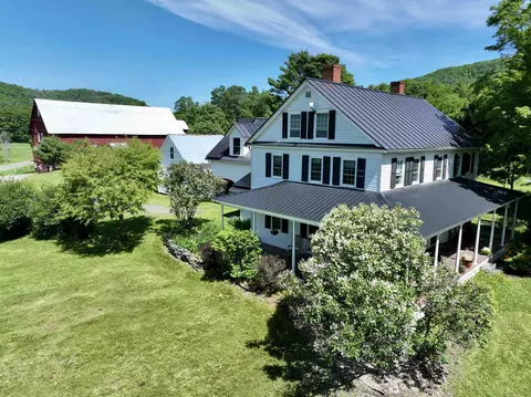 3517 Duck Pond Rd, Waterford, VT 05819