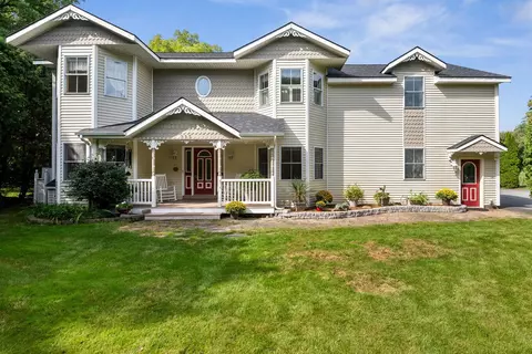 995 Dorset St, South Burlington, VT 05403