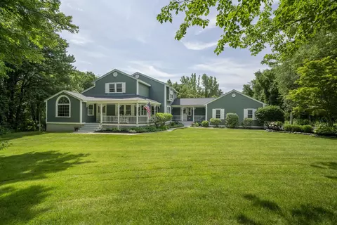 7 Wilson Rd, Windham, NH 03087