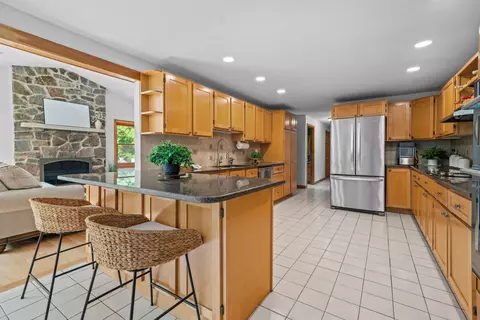 Kitchen - 7 Wilson Rd, Windham, NH 03087 photo 1 of 5